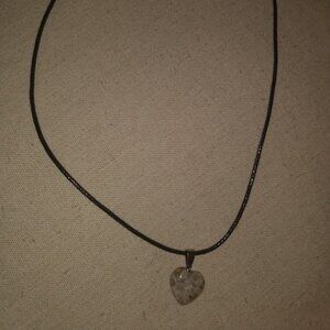 White/gray heart shaped stone pendant necklace.